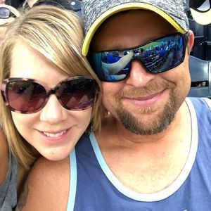 Meet your Posher, Abbey